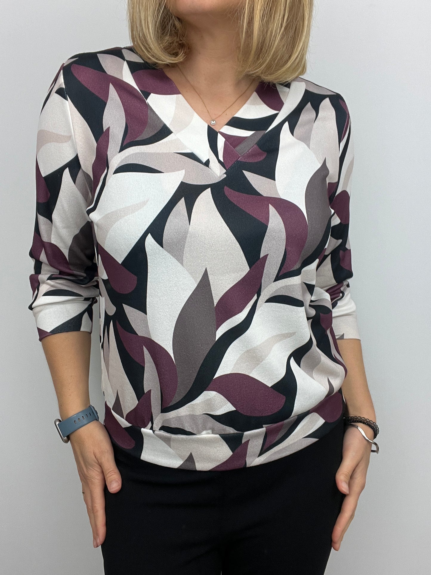 SOPHIE v-neck fine-knit top 3/4 sleeves