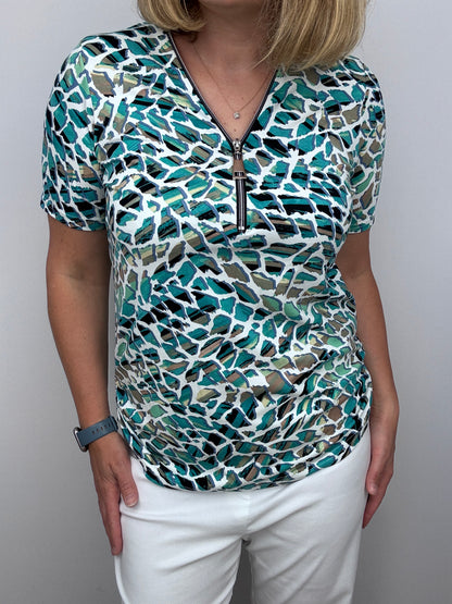 AGATHA short sleeve zip top