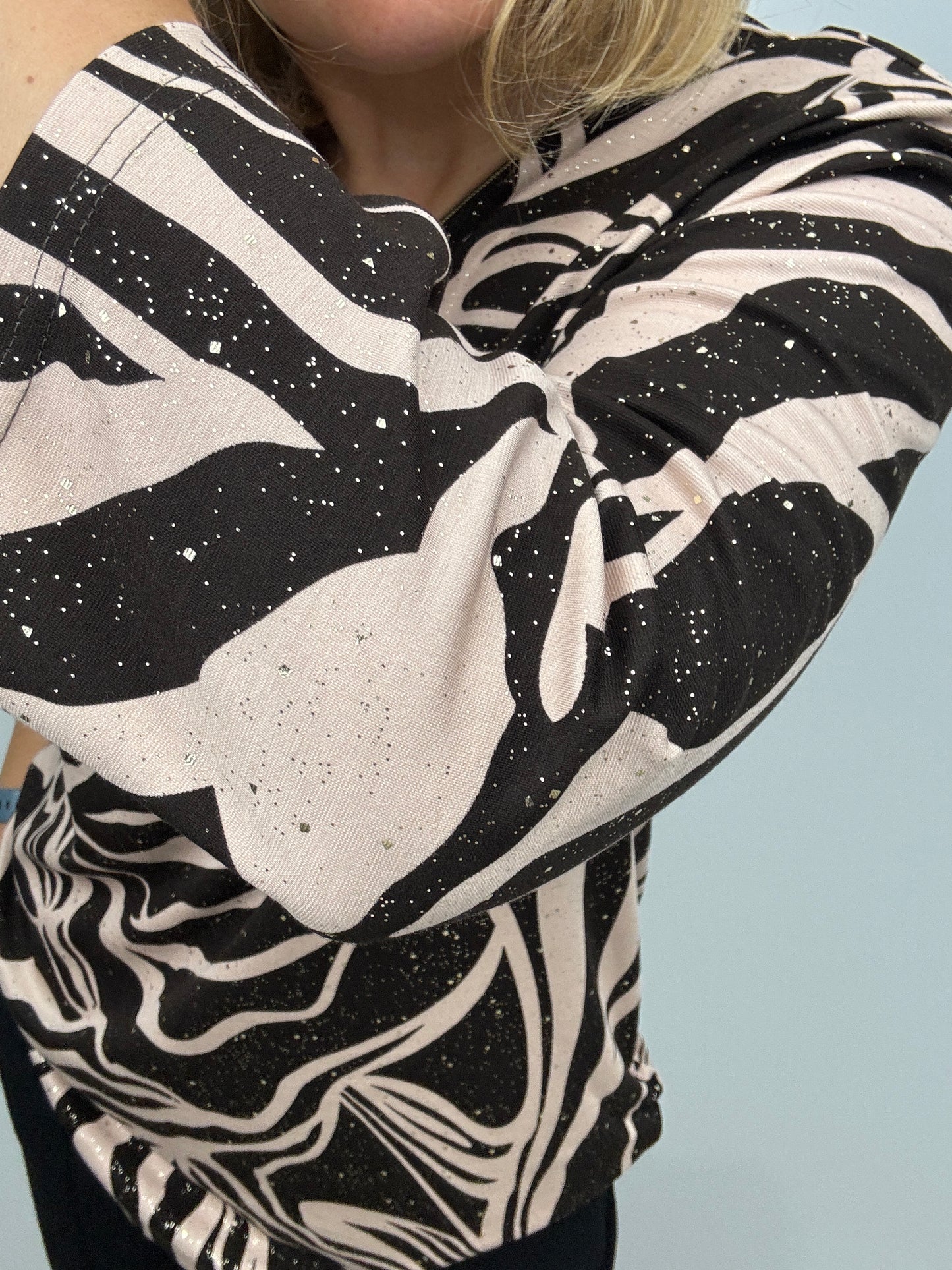 ERICA brown 3/4 sleeve zip top