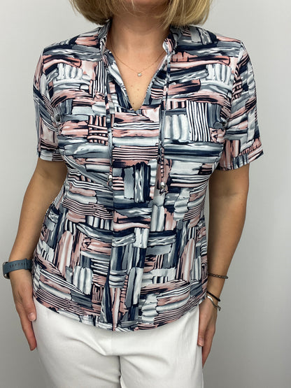IRIS short sleeve top with stand up collar