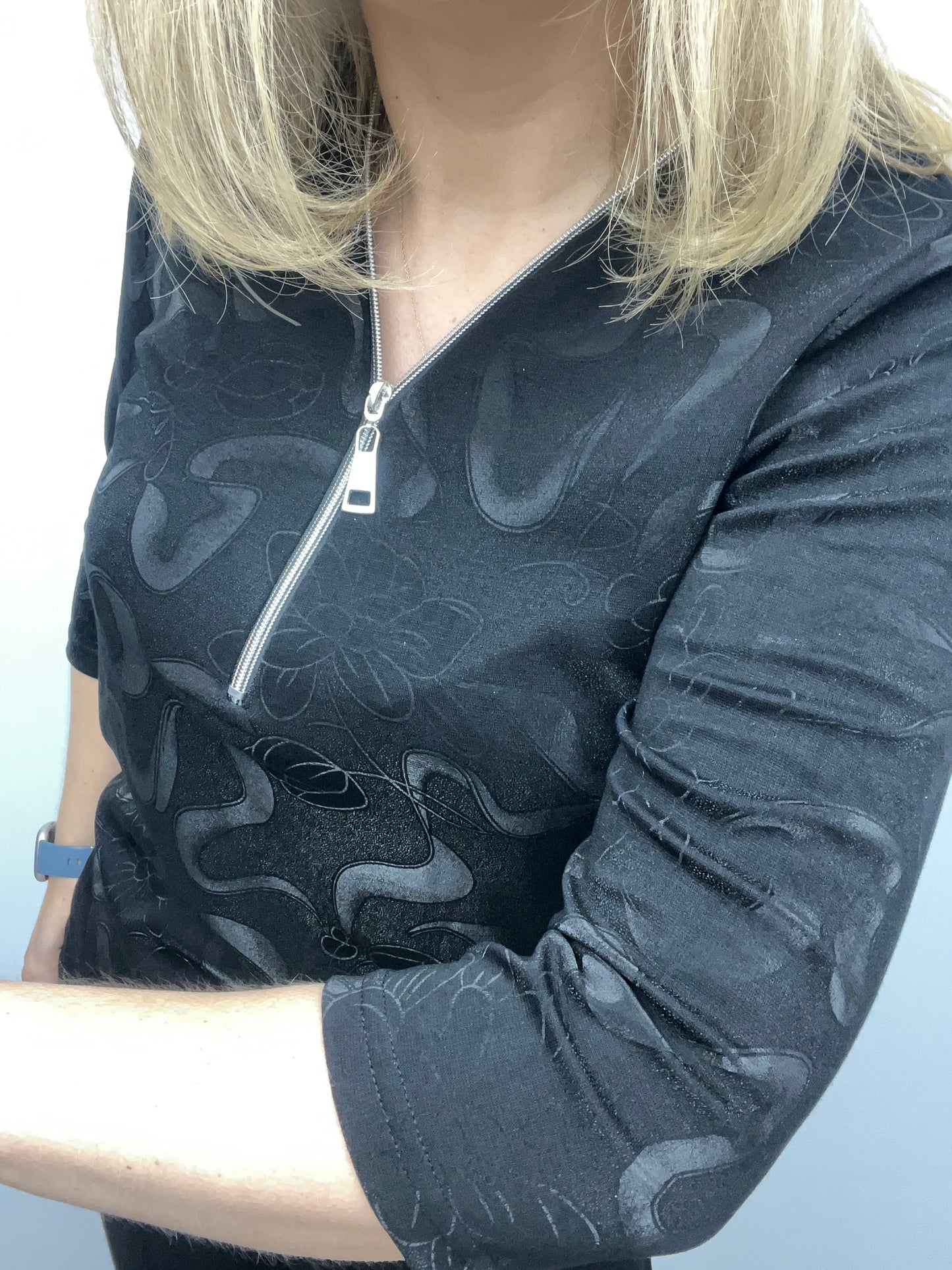 BERNIE 3/4 sleeve zip top