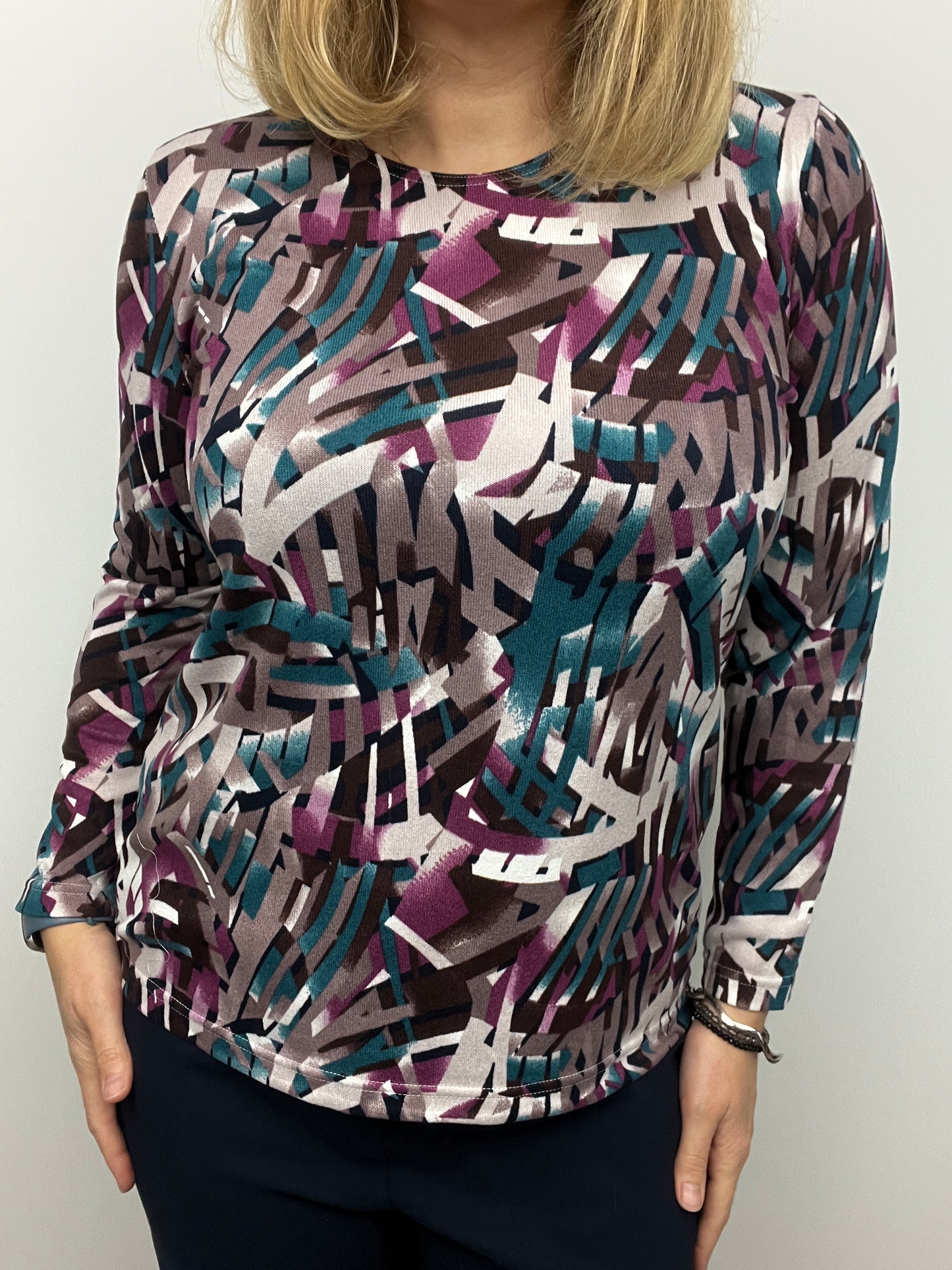 GALA fine knit style top long sleeve