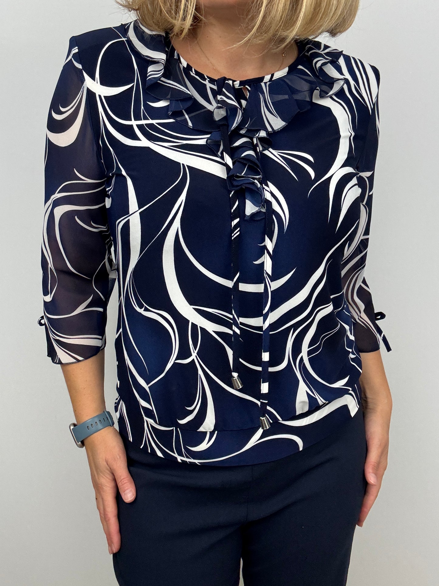 JOYCE ruffle top