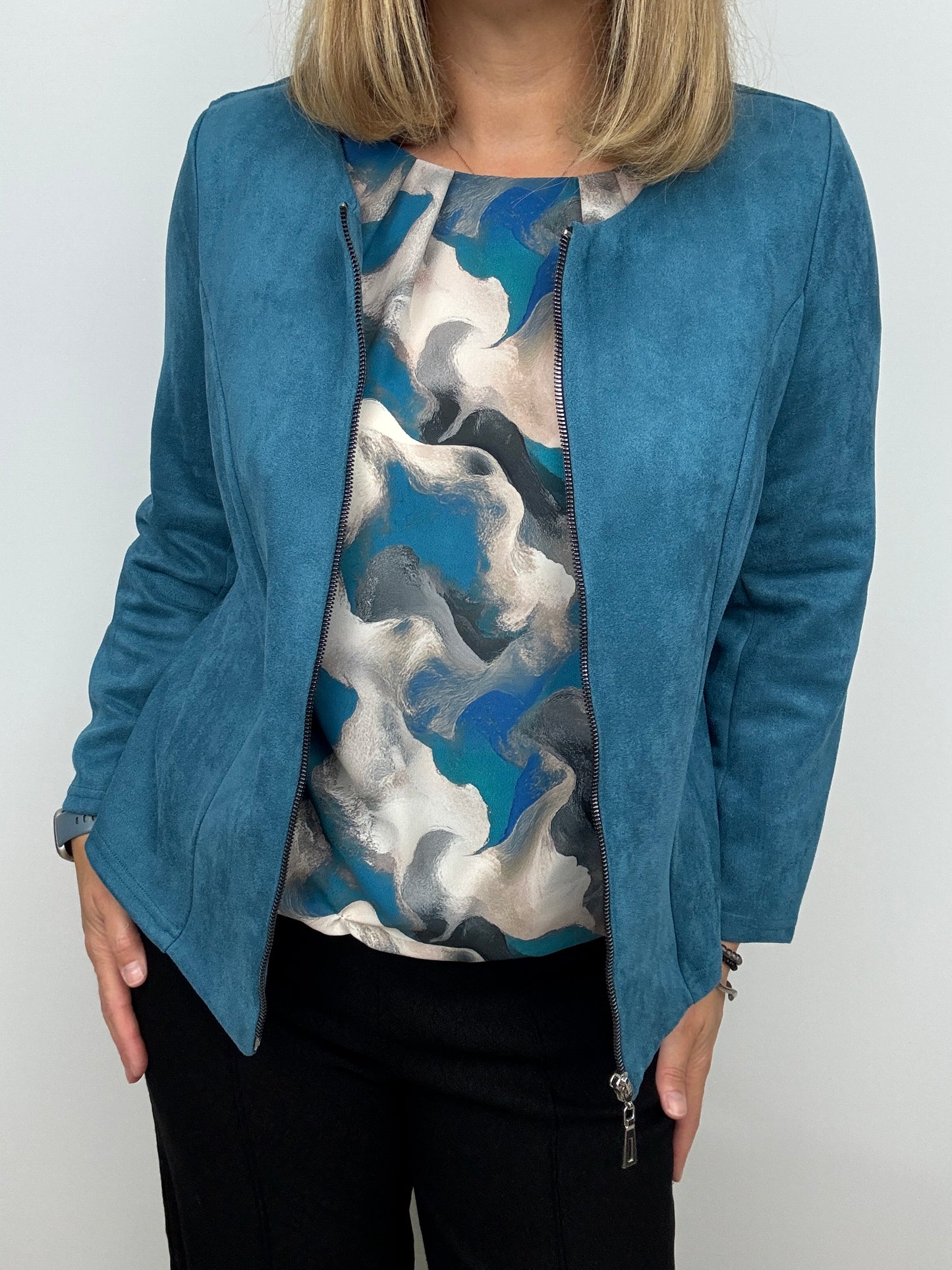 EMILY top with gently elasticated hem