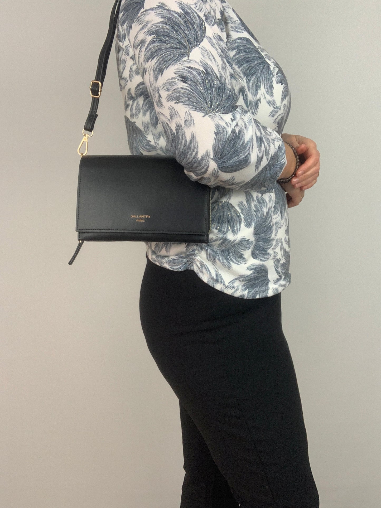 MUNICH BLACK - faux leather shoulder/crossbody bag small