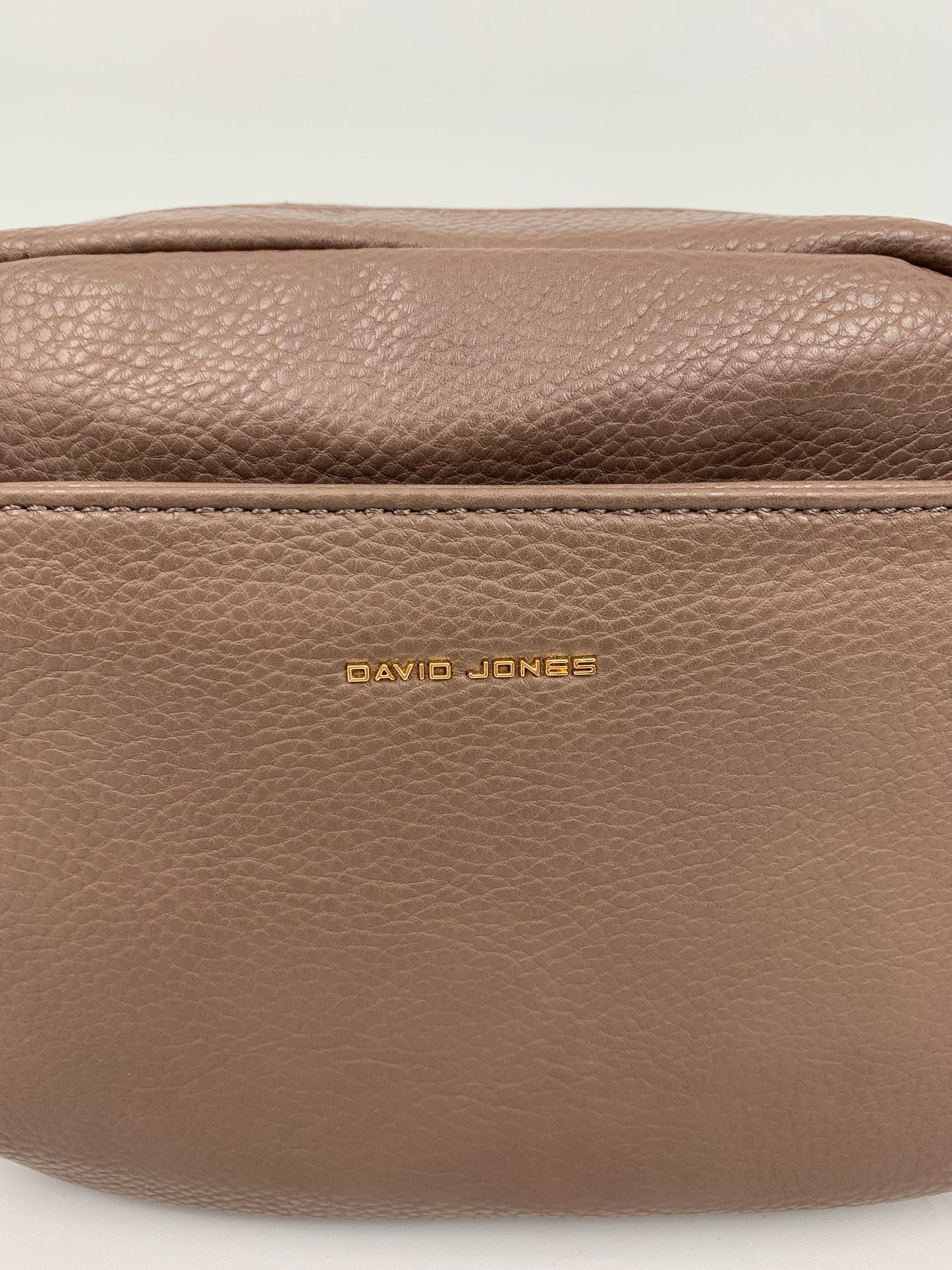 BUDAPEST BROWN - faux leather minimalistic crossbody bag