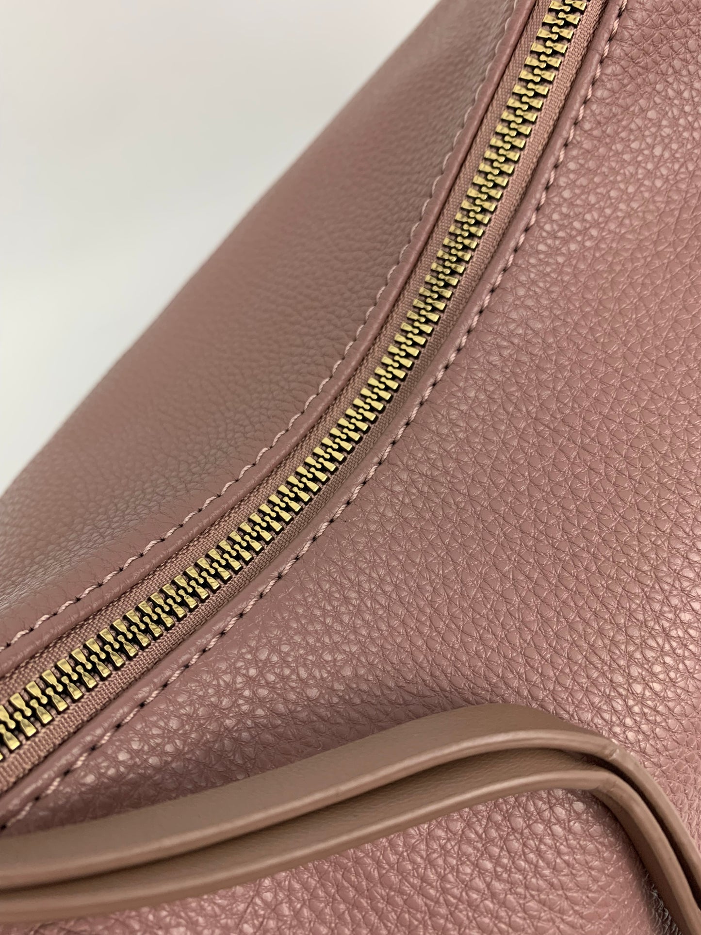 BARCELONA DEEP PINK - Soft faux leather shoulder bag large