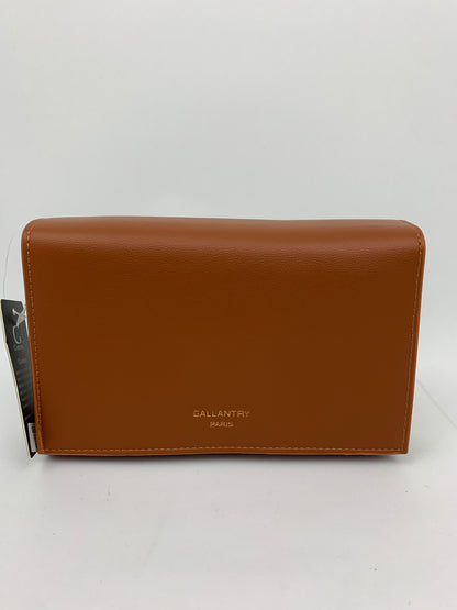 MUNICH BROWN - faux leather shoulder/crossbody bag small