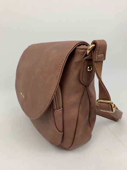 HAMBURG DEEP PINK - Soft faux leather saddle shoulder bag