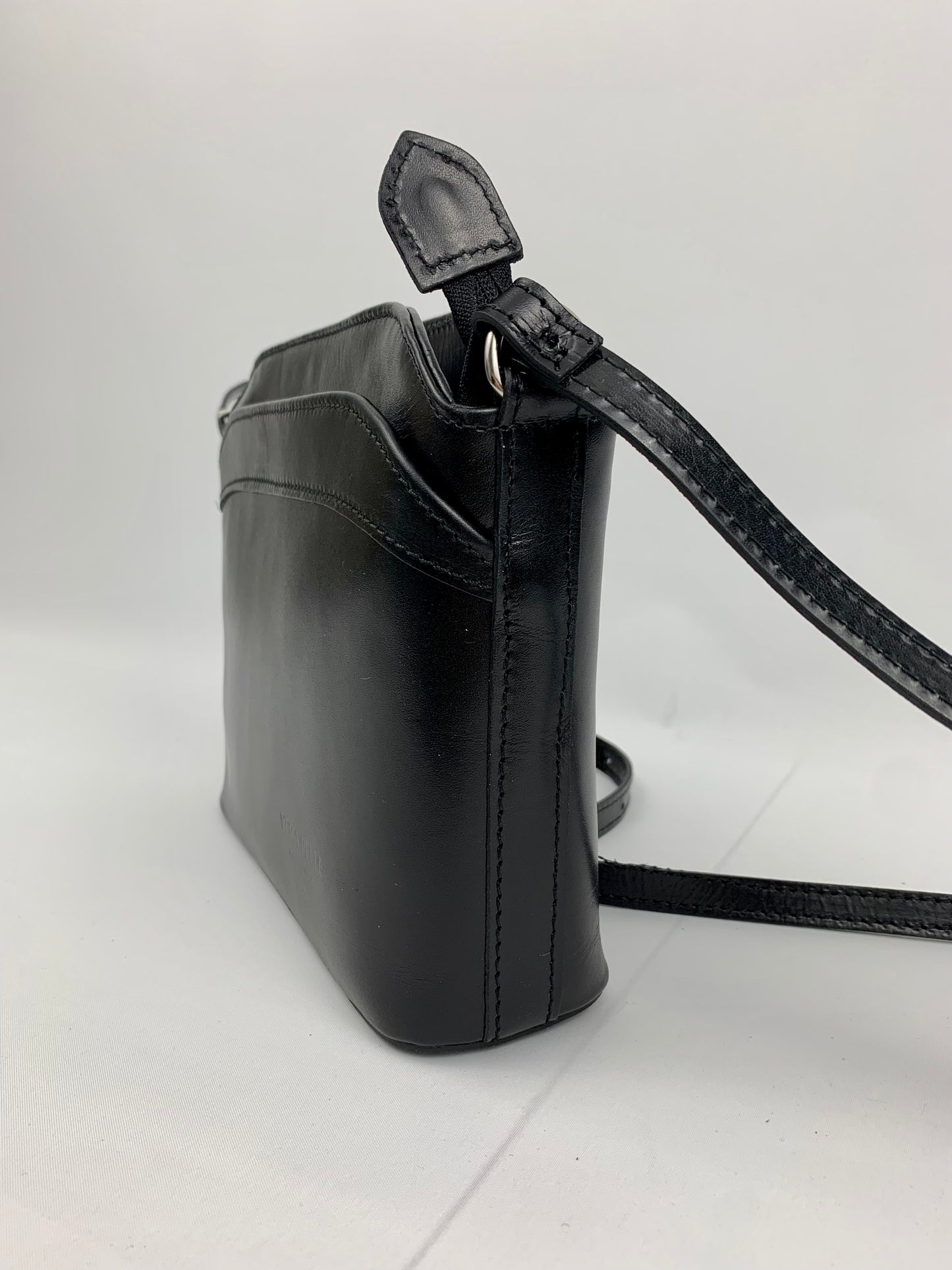 HELSINKI - genuine Italian leather crossbody bag