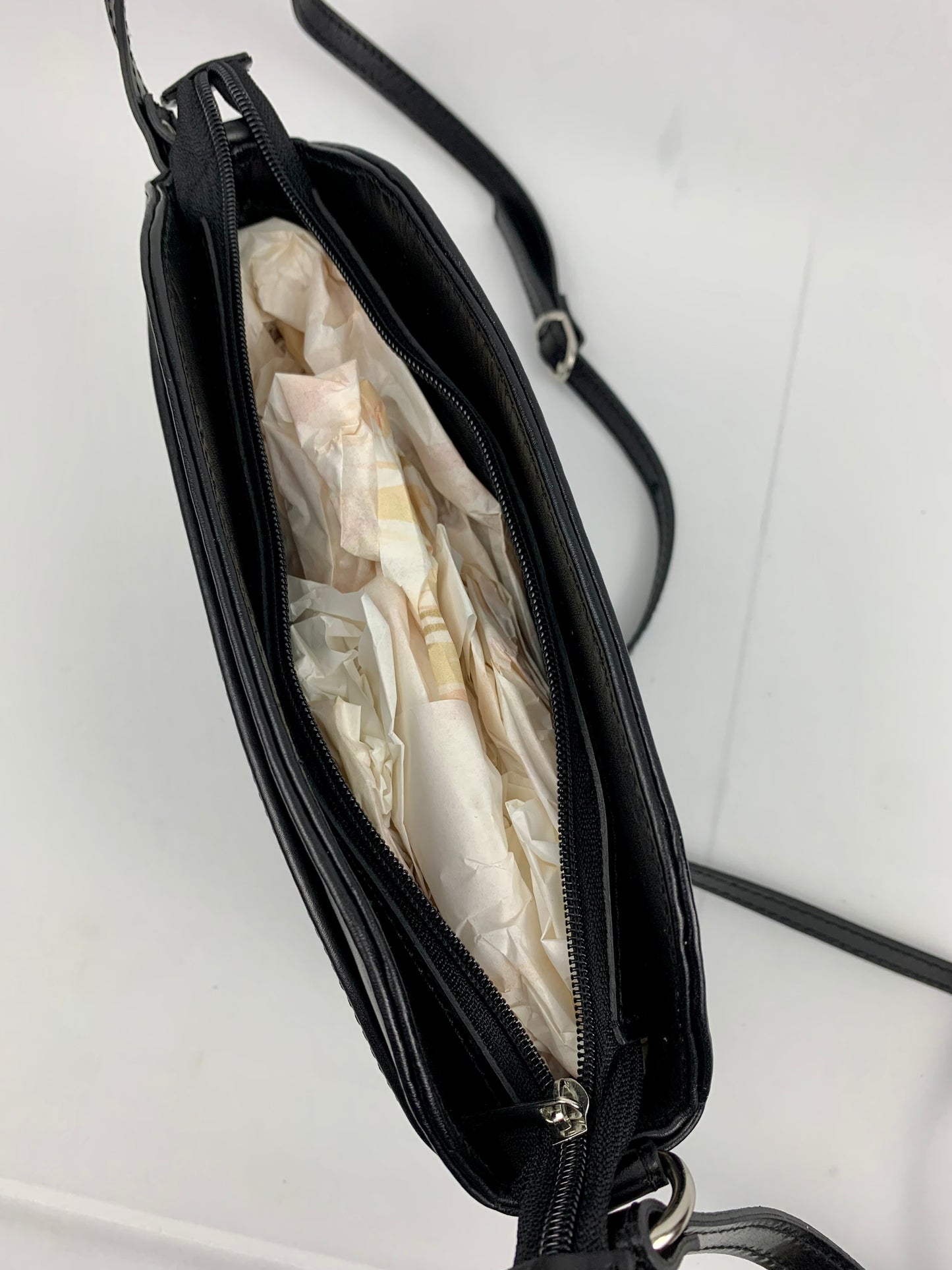 HELSINKI - genuine Italian leather crossbody bag