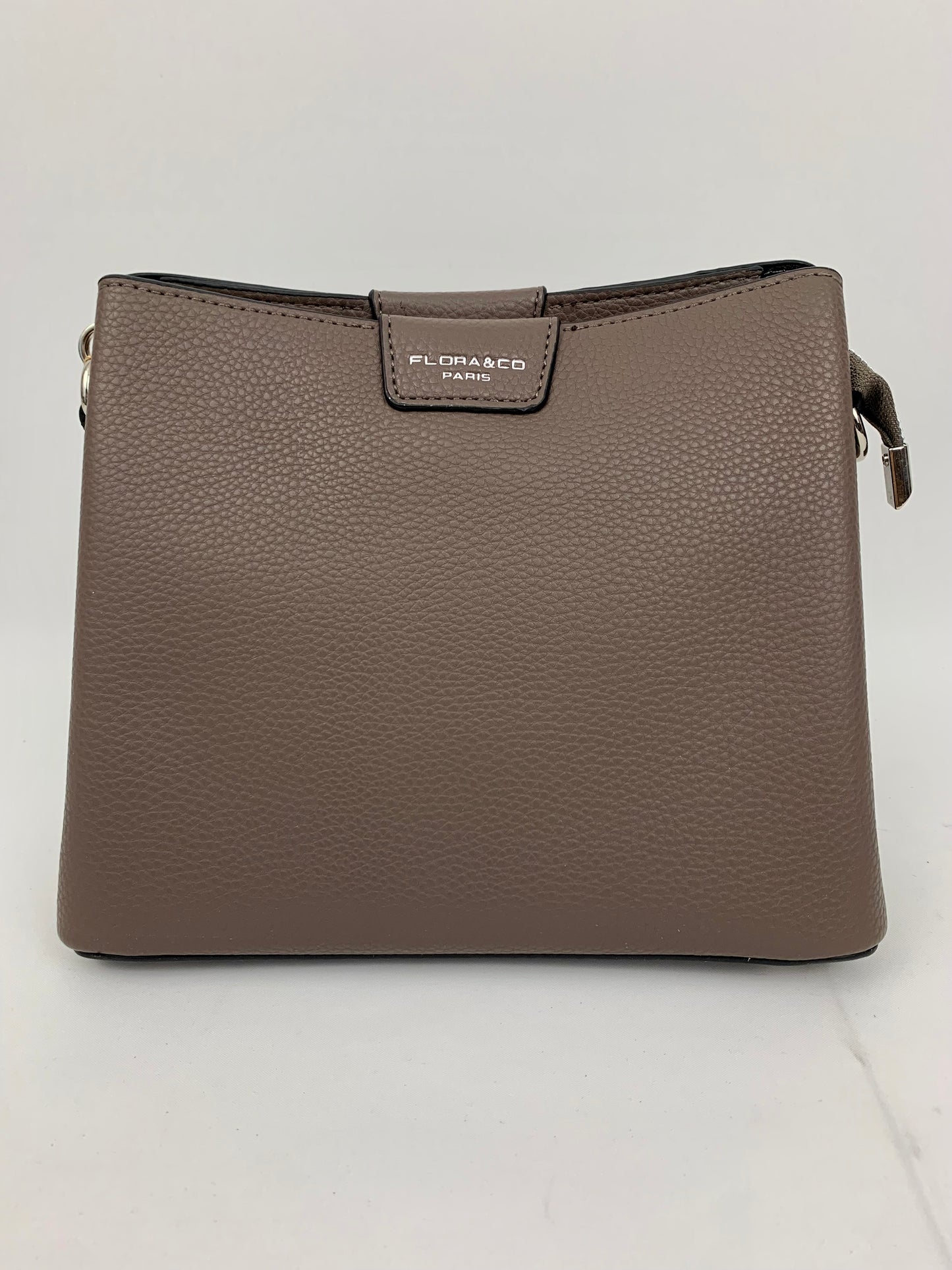 Amsterdam taupe faux leather crossbody/ shoulder handbag I Selective Ireland