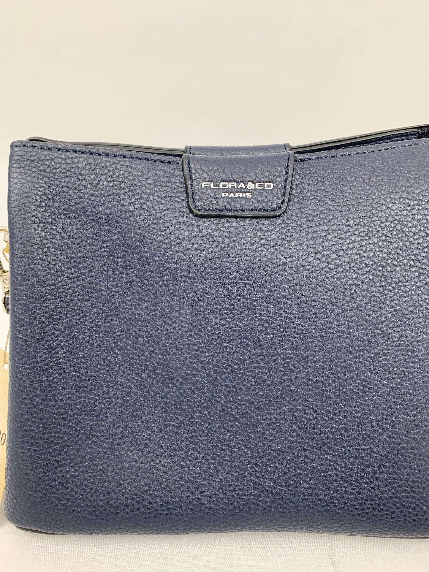 Amsterdam navy faux leather crossbody/ shoulder handbag I Selective Ireland