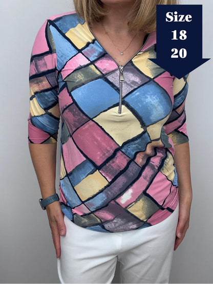 LEAH 3/4 sleeve zip top