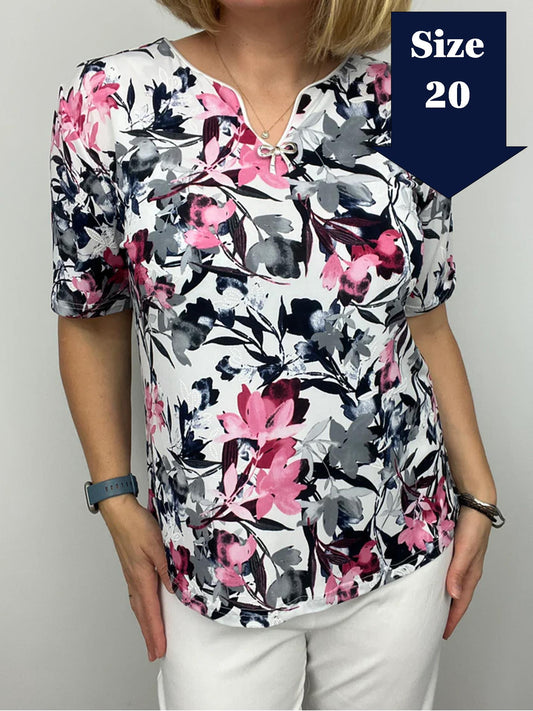 QUINN Mini v-neck top